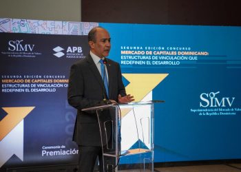 Superintendencia del Mercado de Valores celebra con éxito la premiación de su concurso anual de investigación