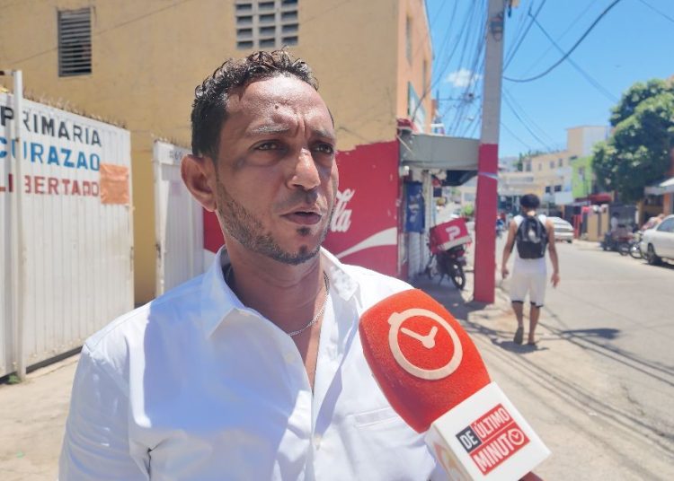 Denuncian retrasos en entrega de cadáver y piden seguridad tras tiroteo que dejó 3 muertos en Herrera