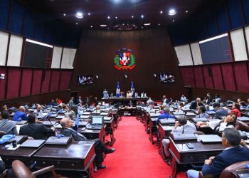 Legisladores envían a comisiones proyectos sobre cáncer y respaldo económico a familias vulnerables