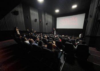 “Carlota la más Barrial” conquista la taquilla y llena las salas de cine en su estreno