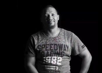 Fallece chofer de Telenoticias Aneudy García en accidente de tránsito en la avenida Sabana Larga del ensanche Ozama