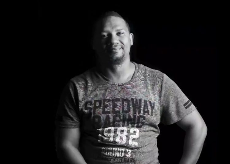 Fallece chofer de Telenoticias Aneudy García en accidente de tránsito en la avenida Sabana Larga del ensanche Ozama