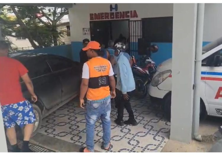 Hombre muere electrocutado mientras pintaba iglesia en Santiago Oeste
