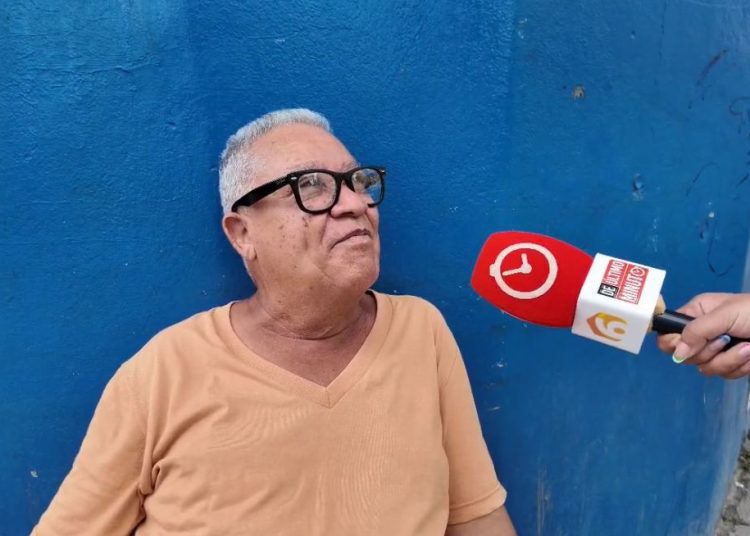 “Cogiéndolo relax”; ciudadanos revelan sus trucos para ganarle la batalla al calor