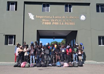 Ejército detiene a 48 nacionales haitianos indocumentados en Loma de Cabrera