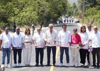 Inauguran acceso a Playa Teco en Puerto Plata con inversión de más de 146 millones de pesos