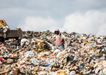 Vertedero de Duquesa aumenta contaminación del río Isabela con vertido ilegal de lixiviados