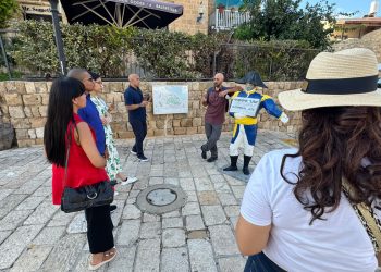 Periodistas dominicanos recorren Jaffa, ciudad histórica y bíblica de Israel