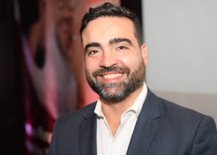 Cómo implementar inteligencia artificial en su empresa