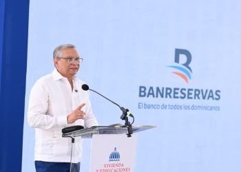 Banreservas financia 608 apartamentos entregados en Hato Nuevo por la vicepresidenta Raquel Peña
