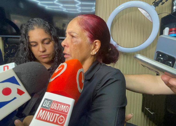 Madre de joven peluquero, Vladimir Valerio, clama justicia y asegura vive un calvario tras su muerte