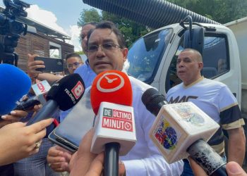 Médicos y funcionarios del Hospital Cabral y Báez bajo investigación por escándalo en Senasa