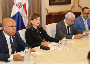 Consejo Nacional de la Magistratura sesiona en el Palacio Nacional bajo presidencia de Raquel Peña