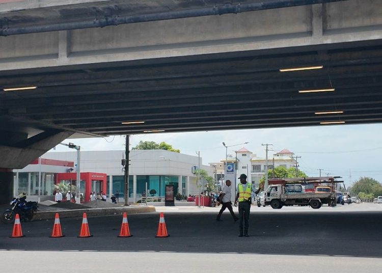 Ciudadanos rechazan prohibición de giros en la Kennedy con Núñez de Cáceres por generar mayor caos vehicular