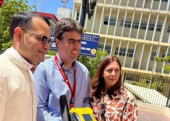 Instalan un desfibrilador en la Basílica de Chiquinquirá para salvar vidas