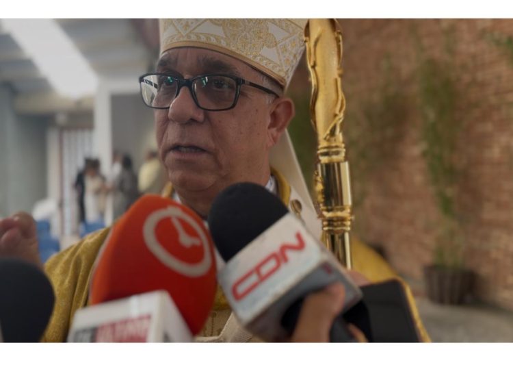 Arzobispo de Santiago expresa profunda preocupación por violencia, criminalidad y abusos sexuales