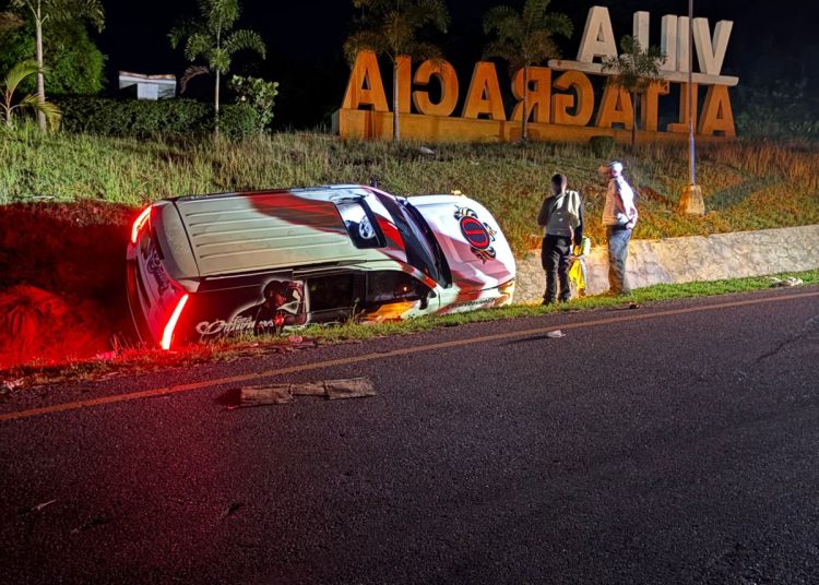 Crazy Design sufre accidente de tránsito rumbo a fiesta; un herido leve en su equipo