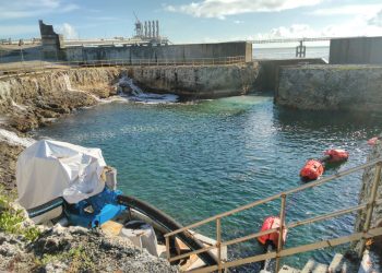 AES Andrés retoma operaciones tras superar sargazo en Boca Chica