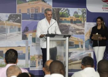 Abinader inaugura 13 nuevos comedores económicos en comunidades vulnerables del país