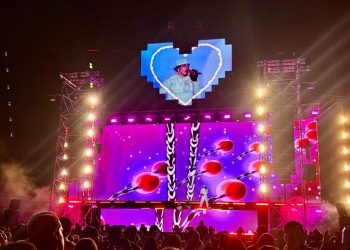 Omar Courtz inicia a lo grande su gira por Latam “Primera Musa” en Santo Domingo