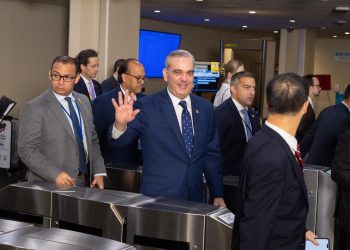Abinader llega a la ONU para participar en debates del 80º período de sesiones de la Asamblea General