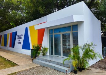 Feria del Libro Santo Domingo 2025 abre esta noche con acto inaugural en el Teatro Nacional