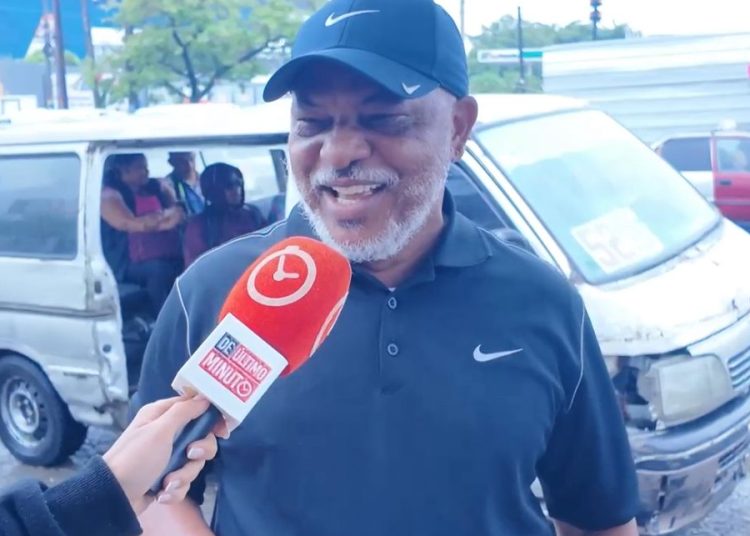 Pese a los retos en el transporte, ciudadanos ven la lluvia como una bendición