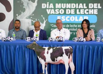 CONALECHE celebra en San Juan el Día Mundial del Vaso de Leche Escolar con actividades educativas para 180 estudiantes
