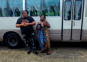 Conductor de autobús fue apresado en San Juan por llevar indocumentada haitiana