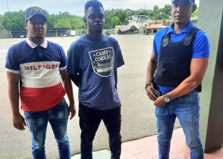 Ejército apresó en Mao a hombre buscado por tráfico de indocumentados