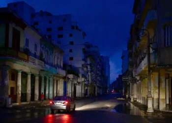 Crisis energética apagará simultáneamente hasta cerca del 54 % de Cuba este lunes