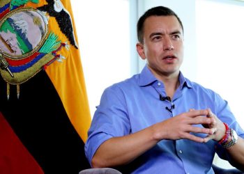 Noboa desafía a la Corte de Ecuador y convoca referéndum para una Asamblea Constituyente mediante un nuevo decreto