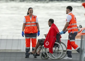 Rescatan en el mar a 65 inmigrantes que intentaban llegar a diferentes islas españolas