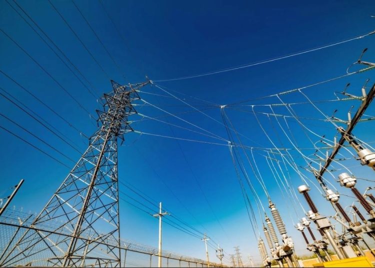 México restablece servicio eléctrico en la Península de Yucatán