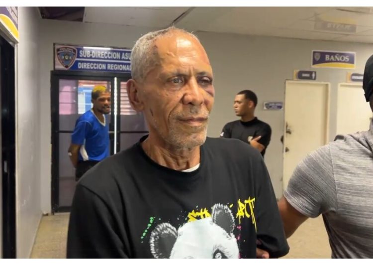 Hombre de 71 años asesina a su expareja en San Francisco de Macorís; familiares exigen justicia