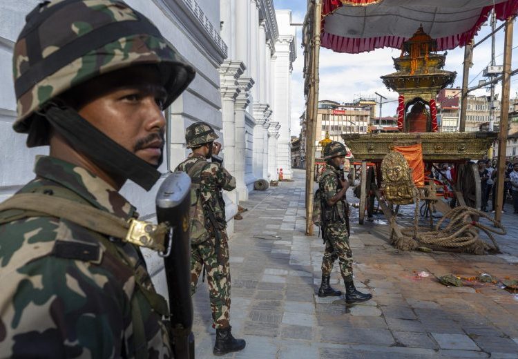 En Nepal elevan a 51 los muertos tras las protestas juveniles