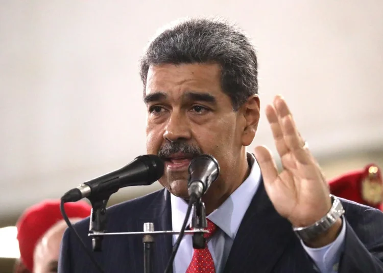 Maduro dice que EEUU se despliega cerca de Venezuela porque quiere sus riquezas naturales