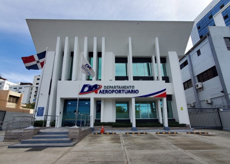 Departamento Aeroportuario abre investigación tras apagón en el AILA