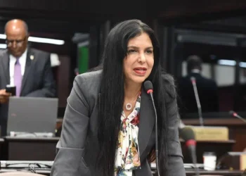 Rosa Amalia Pilarte busca desesperadamente evadir cárcel mediante recurso en el TC