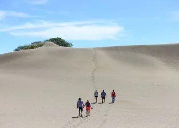 Rechazan propuesta del senador de Peravia sobre las Dunas de Baní