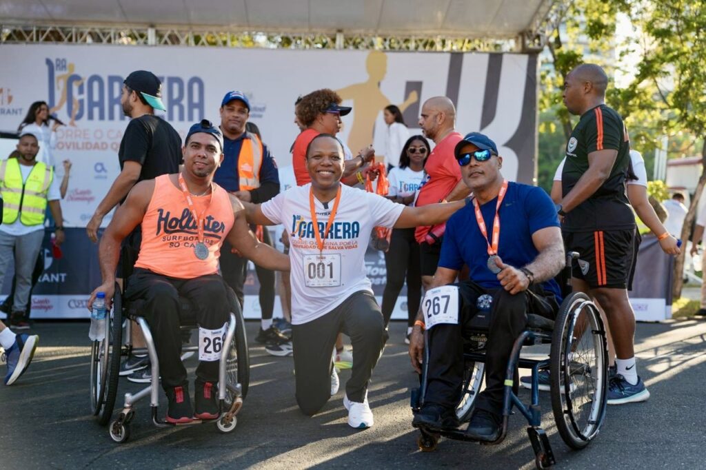 800 corredores participaron en la Carrera 5K organizada por el INTRANT - Noticias de hoy en República Dominicana | De Último Minuto