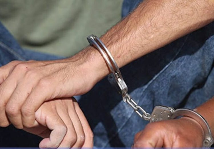 Policía Nacional arresta a joven acusado de agresión física en Cambita Garabitos