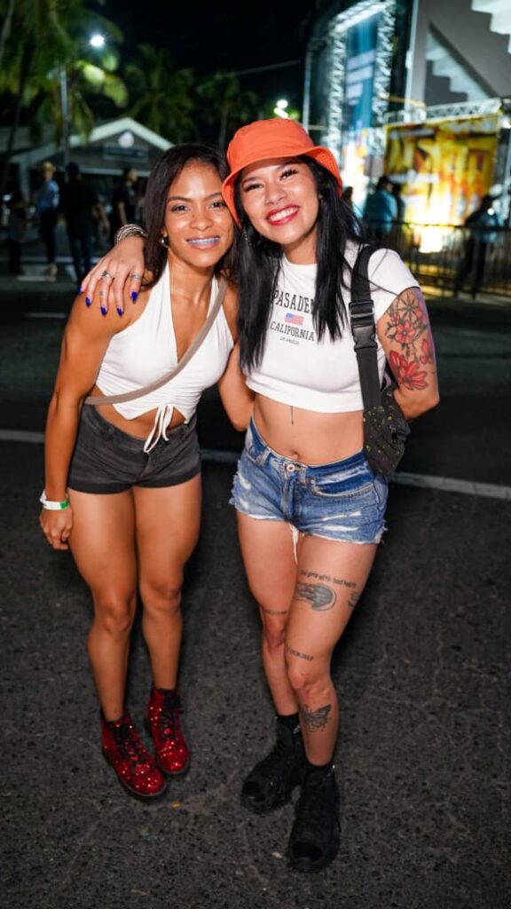 Fanáticos le "dieron hasta abajo" en concierto de Wisin y Jowell & Randy - Noticias de hoy en República Dominicana | De Último Minuto