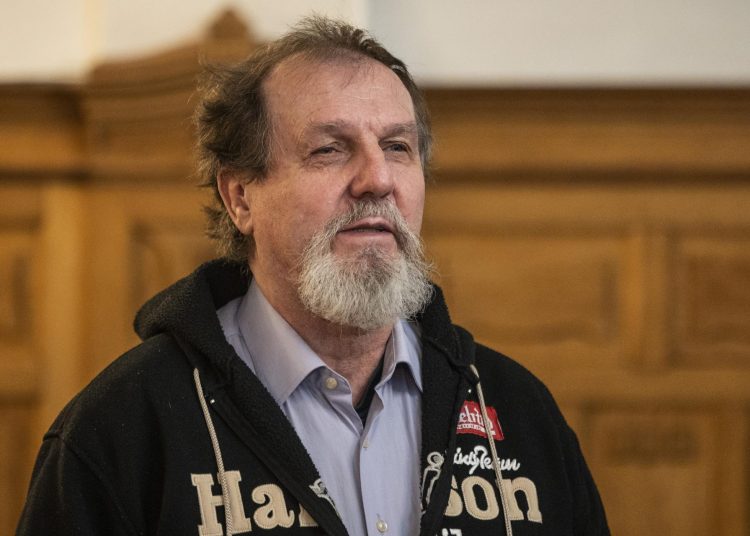 Condenan a 21 años de prisión al hombre que atentó contra el primer ministro eslovaco Fico