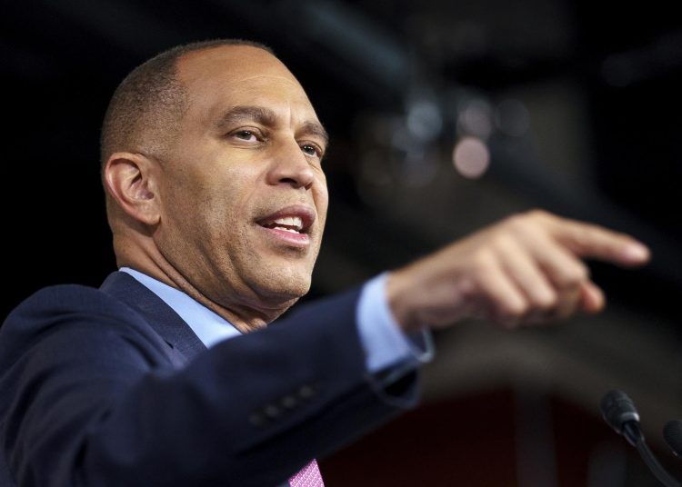 Demócratas extenderán el cierre federal si republicanos no acuerdan más fondos para salud