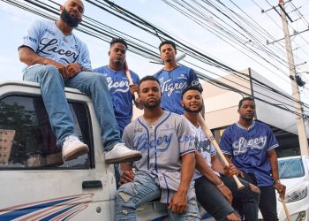 Tigres del Licey presentan sus nuevos uniformes para la temporada 2025-26 de la LIDOM