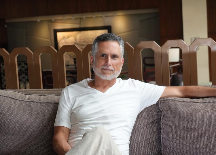 Marlon Moreno expresó su temor por el uso excesivo de las redes sociales y confiesa fue obligado a tenerlas