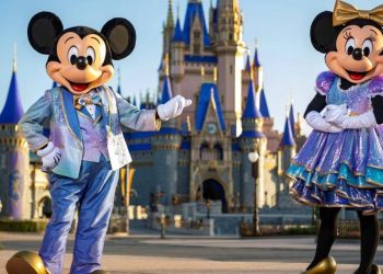 Disney anuncia aumento de precios en parques temáticos en Florida y California