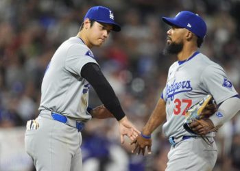 Todo listo para el Juego 1 de la Serie Mundial entre Dodgers y Azulejos en Toronto