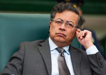 EE.UU. sanciona a Petro